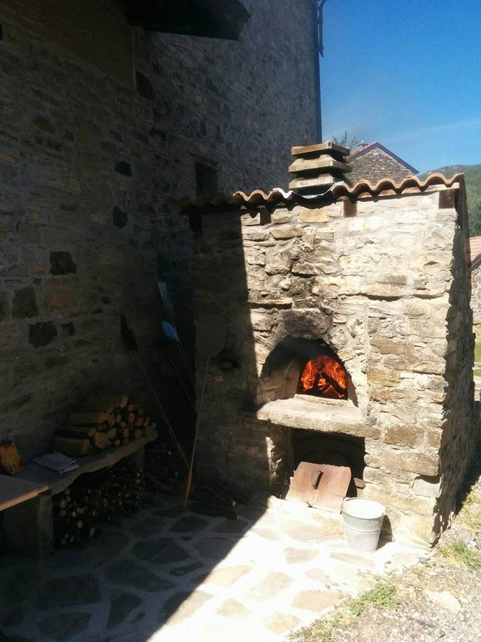 Albergo Diffuso Casa Delle Favole Ferriere Bagian luar foto